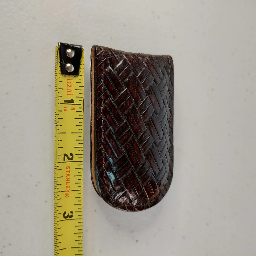 Vtg Fossil Leather Money Clip Magnetic with basketweave leather Design Brown